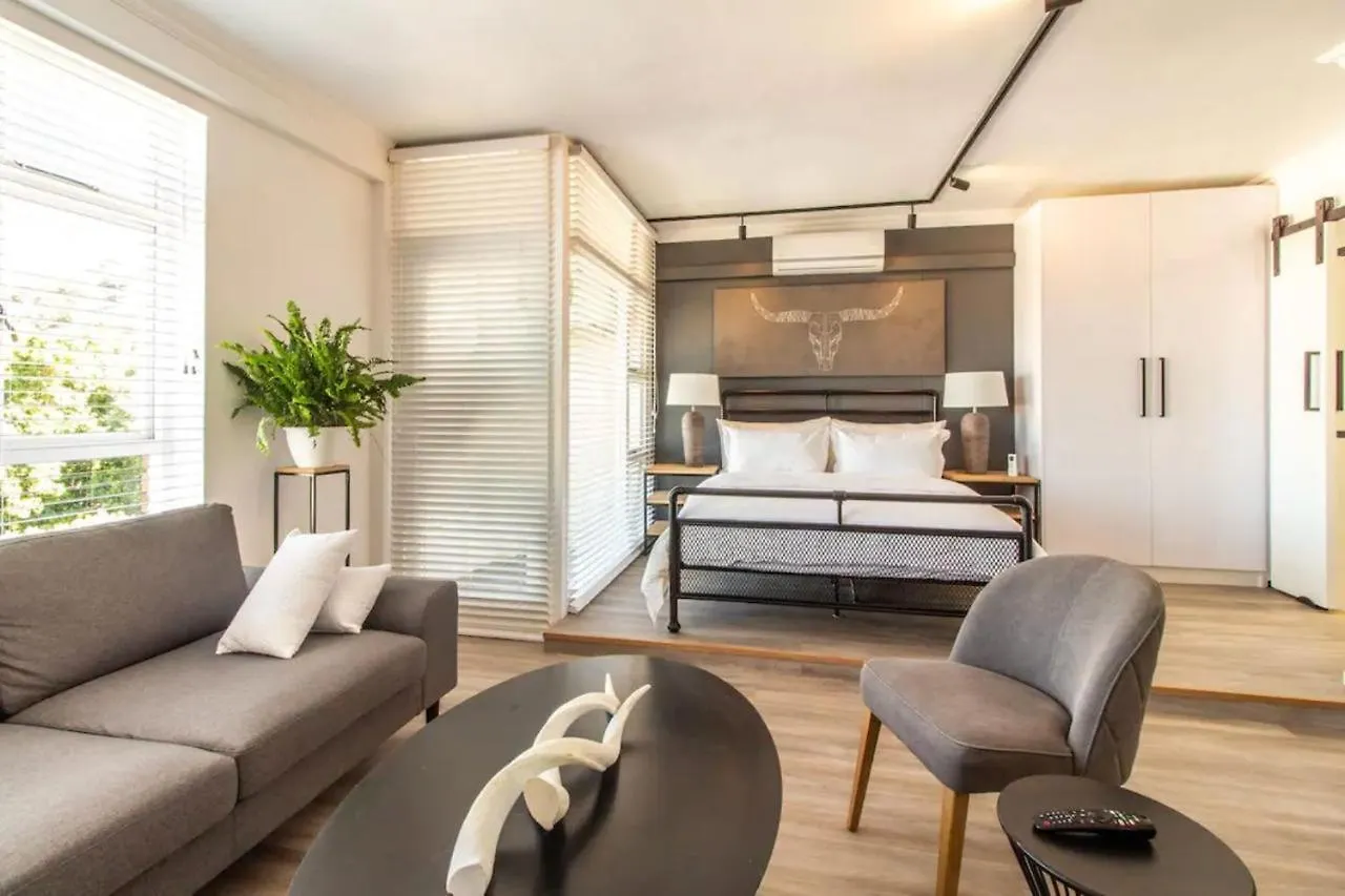 Vibrant Cascade Apartment Cape Town